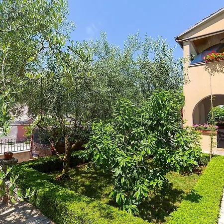 Apartment Korelic Garden Poreč