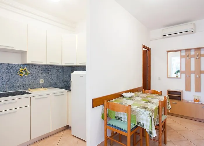 Апартаменты Korelic Garden