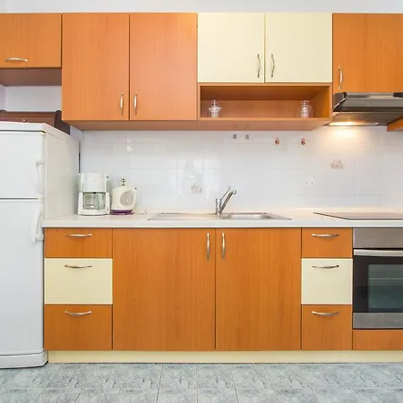 Korelic Garden شقة