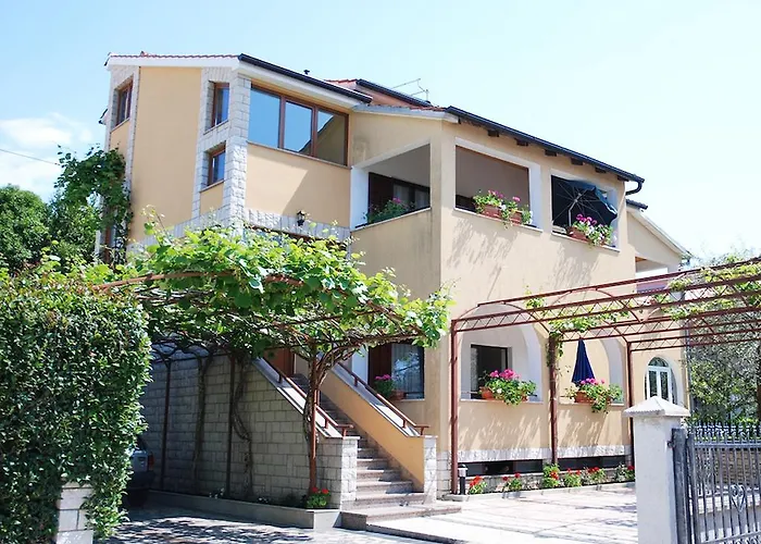 Korelic Garden Διαμέρισμα Πόρετς